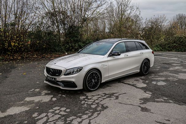 Mercedes-Benz C 63 AMG 350 kW image number 2