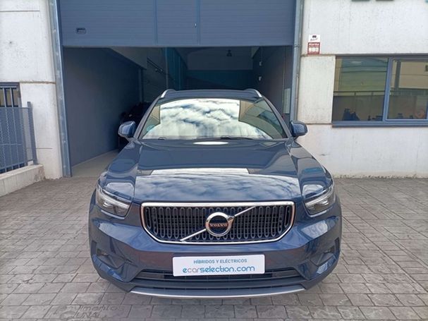 Volvo XC40 T3 Momentum Pro 120 kW image number 3