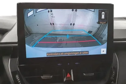 Car image 23