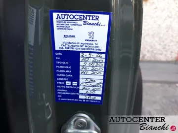 Car image 24