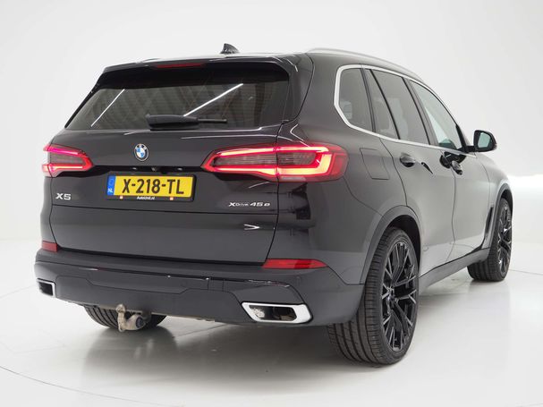 BMW X5 45e xDrive 290 kW image number 12