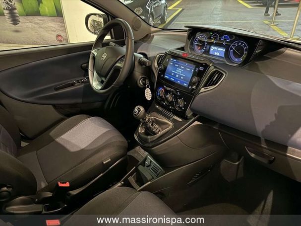 Lancia Ypsilon 51 kW image number 7