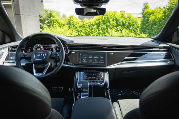 Audi Q8 55 TFSI quattro S-line 280 kW image number 26