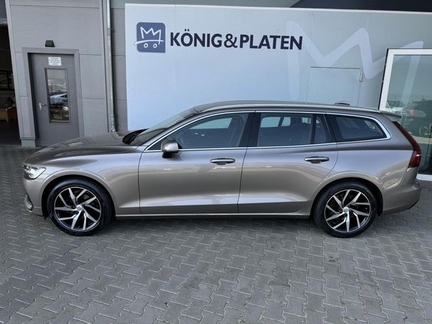 Volvo V60 D3 Momentum 110 kW image number 5