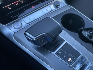 Car image 37