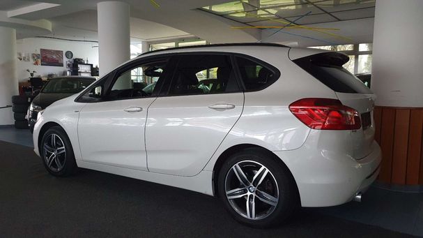 BMW 220d 140 kW image number 8