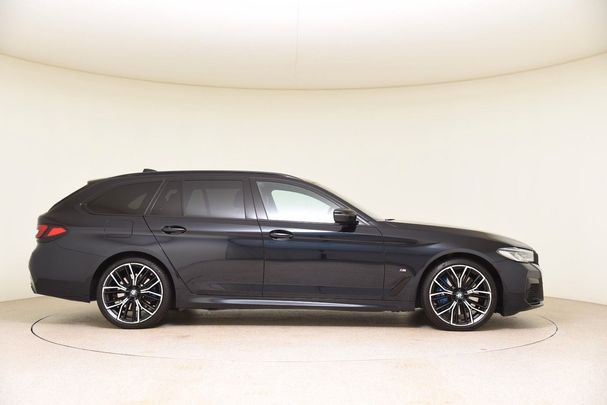 BMW 530d Touring xDrive 210 kW image number 3