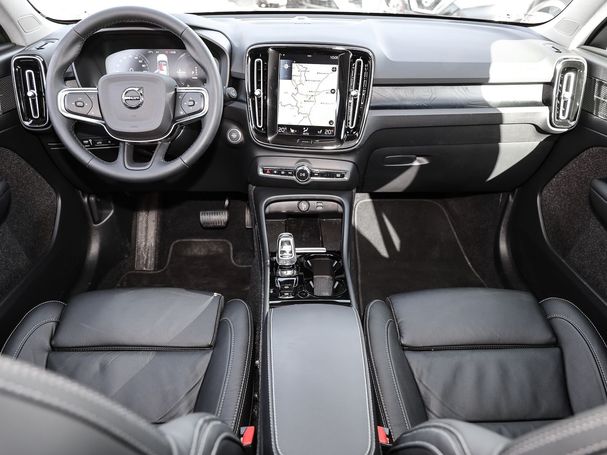 Volvo XC40 T5 Plus 192 kW image number 3