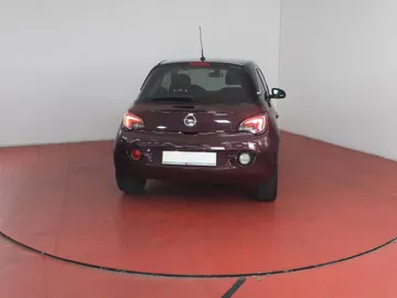 Car image 38