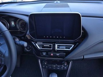 Car image 11