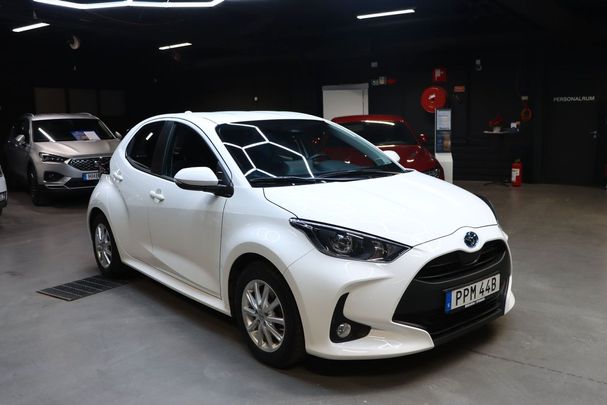 Toyota Yaris Hybrid 116 CVT 85 kW image number 7