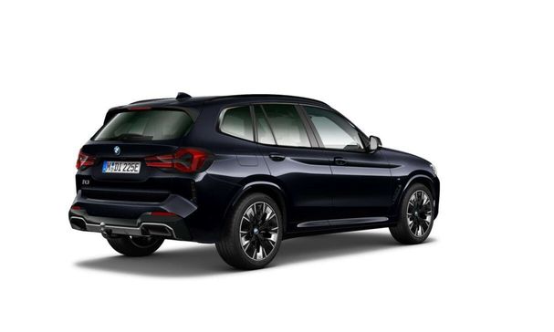 BMW iX3 210 kW image number 2