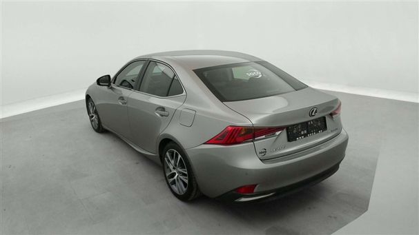 Lexus IS 300 H 164 kW image number 4