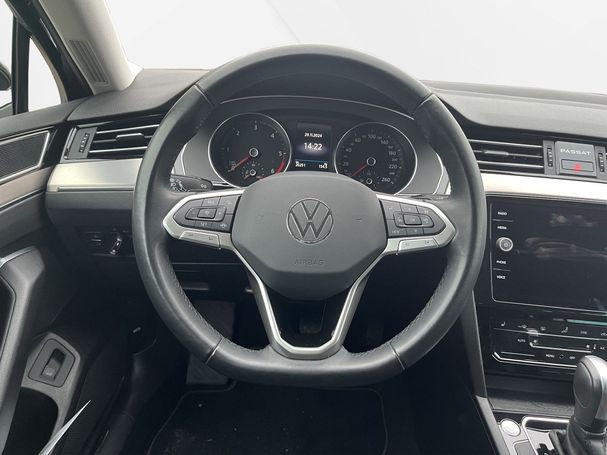 Volkswagen Passat Variant 2.0 TDI Elegance DSG 110 kW image number 14