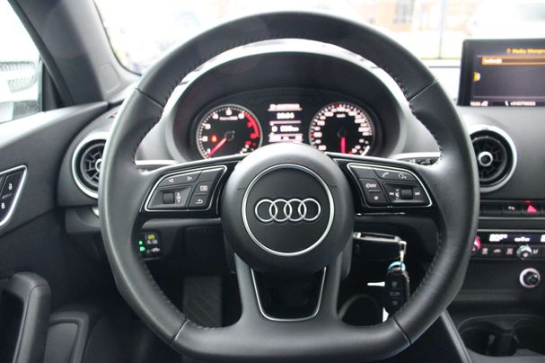 Audi A3 1.4 TFSI S-line Sport Cabrio 85 kW image number 28