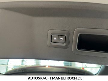 Car image 39