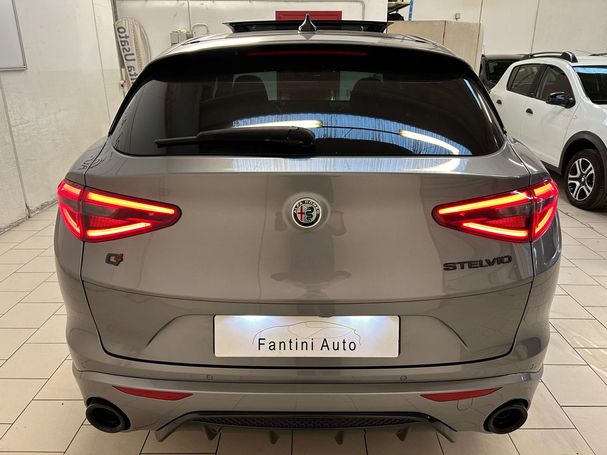 Alfa Romeo Stelvio 2.2 Q4 154 kW image number 4