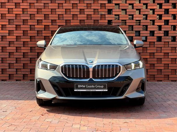 BMW 520d xDrive 145 kW image number 2