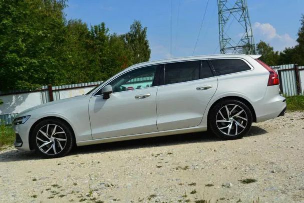 Volvo V60 T5 Momentum 187 kW image number 8