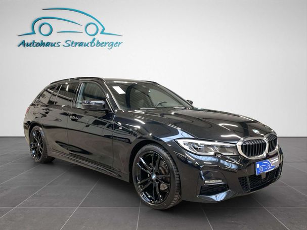 BMW 320d Touring M Sport xDrive 140 kW image number 2