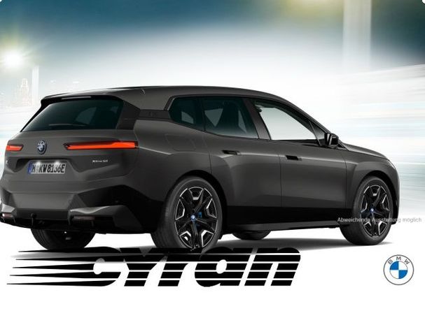 BMW iX xDrive50 385 kW image number 6