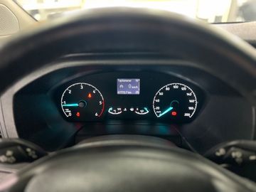 Car image 24