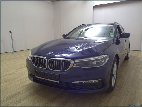 BMW 520i Touring 135 kW image number 1