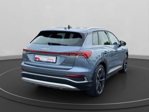 Audi Q4 35 e-tron S-line 125 kW image number 3