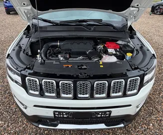 Car image 25