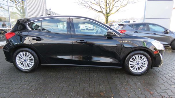 Ford Focus 1.0 EcoBoost Titanium 92 kW image number 2