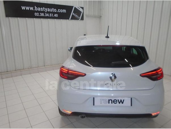 Renault Clio TCe 90 66 kW image number 3