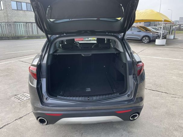 Alfa Romeo Stelvio 2.2 Q4 140 kW image number 7