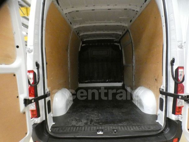 Renault Master DCi 110 L2H2 81 kW image number 6