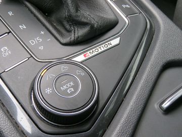 Car image 39