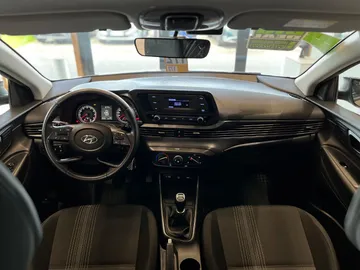 Car image 21