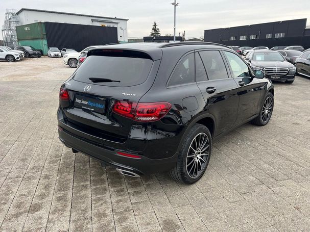 Mercedes-Benz GLC 300 de 225 kW image number 8