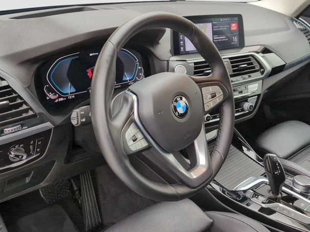 BMW X3 xDrive30e 215 kW image number 13