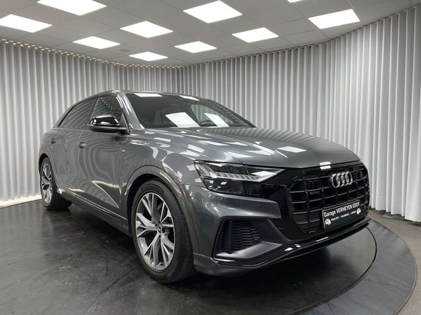 Audi Q8 55 TFSI quattro S-line 250 kW image number 7