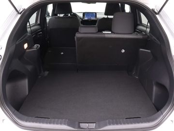 Car image 37