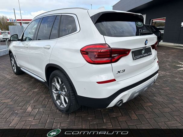 BMW X3 xDrive20d xLine 140 kW image number 4