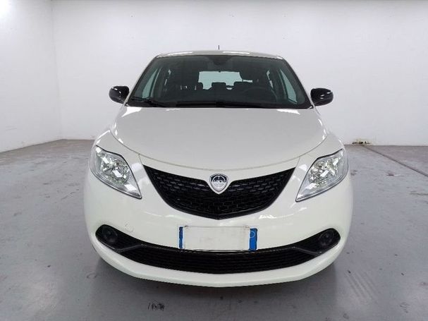 Lancia Ypsilon 51 kW image number 3