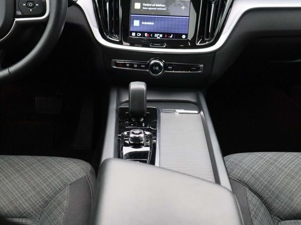 Volvo V60 B3 Momentum 120 kW image number 9