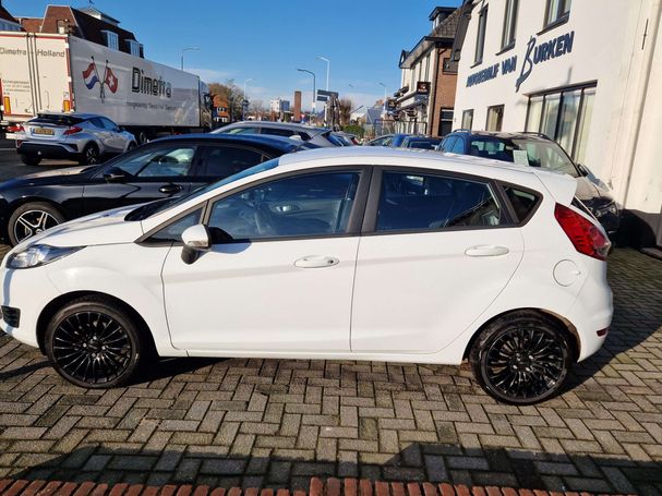 Ford Fiesta 1.0 48 kW image number 4