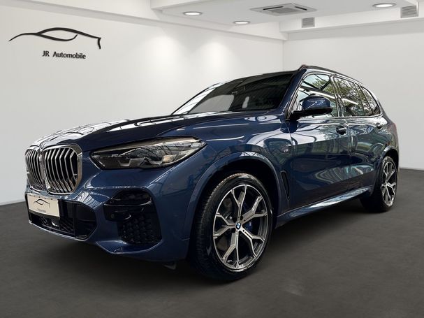 BMW X5 xDrive 210 kW image number 1