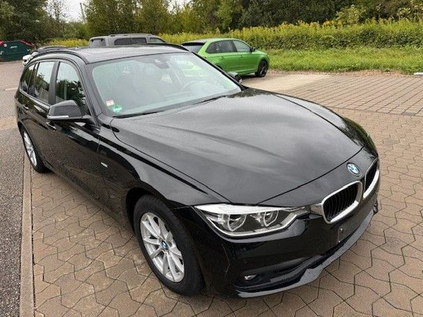 BMW 320d Touring 140 kW image number 2