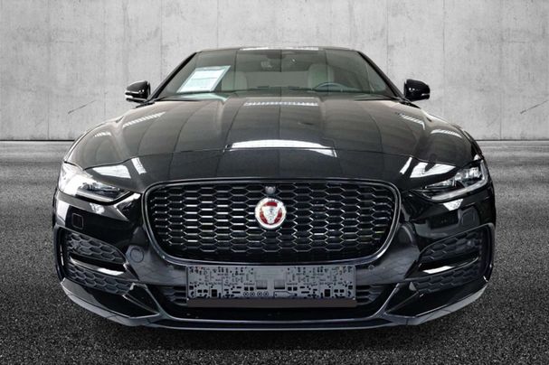 Jaguar XE 150 kW image number 3