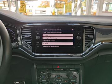 Car image 37