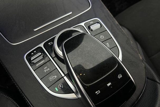 Mercedes-Benz E 220 d T 143 kW image number 24