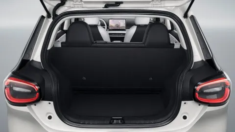 Car image 29