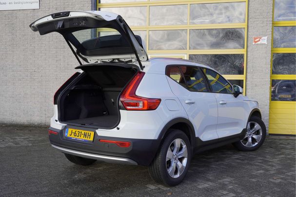 Volvo XC40 1.5 T2 95 kW image number 8